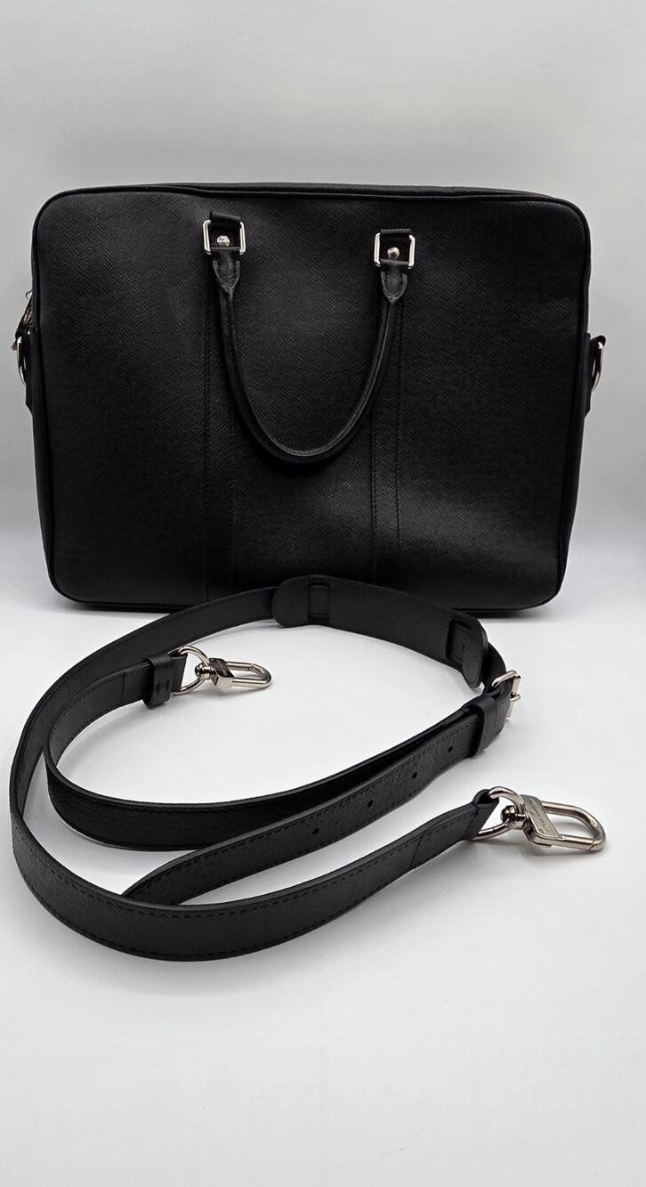 Louis Vuitton Taiga Porte Documents Voyage PM Briefcase Black Leather Strap